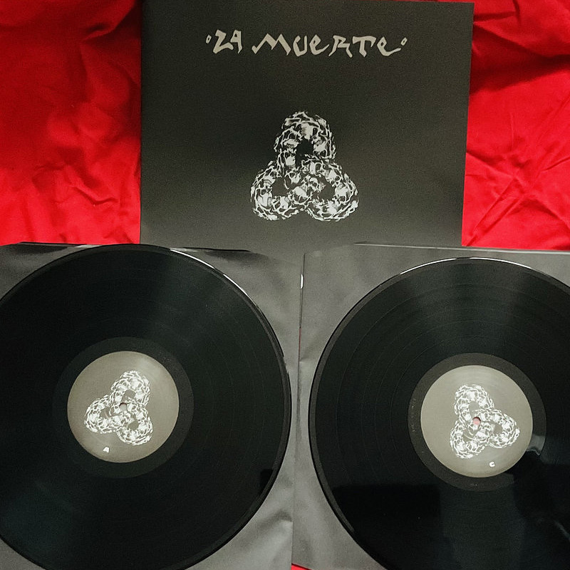 La Muerte - RAW Deluxe Edition Box Black Vinyls